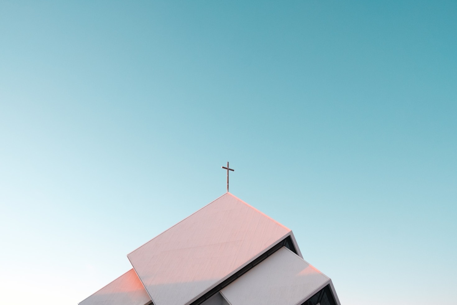 Die Vielfalt christlicher Kirchen im Weissacher Tal entdecken